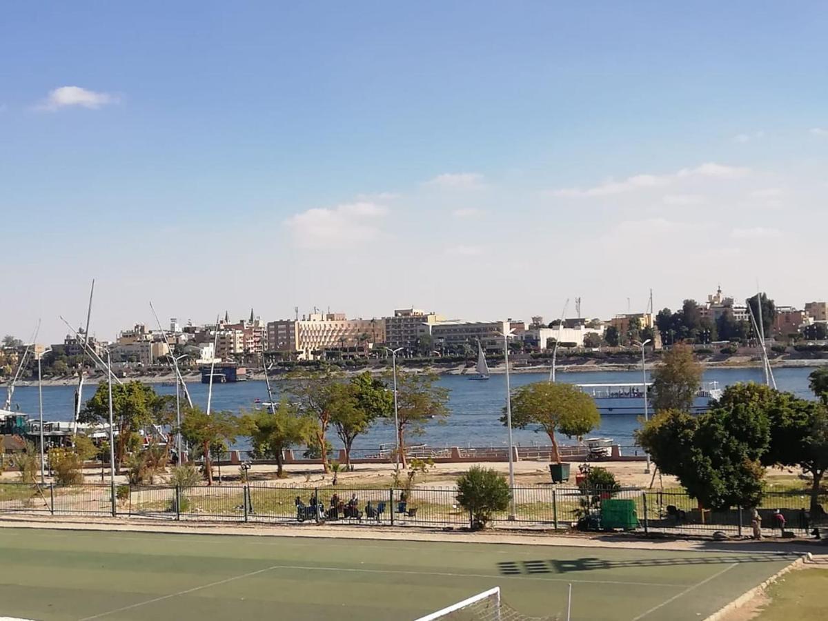 Nile Roof Hotel& Restaurant الأقصر المظهر الخارجي الصورة